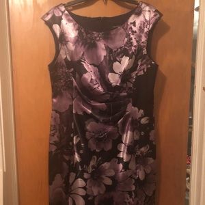 Dress size 14 runs small.